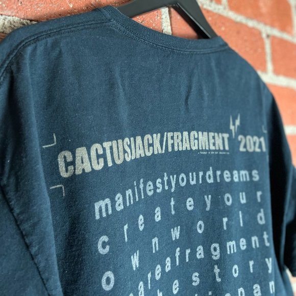 Travis Scott - Cactus Jack/Fragment Travis $cott 2021 Tour T-Shirt - Size Large - Picture 1 of 8